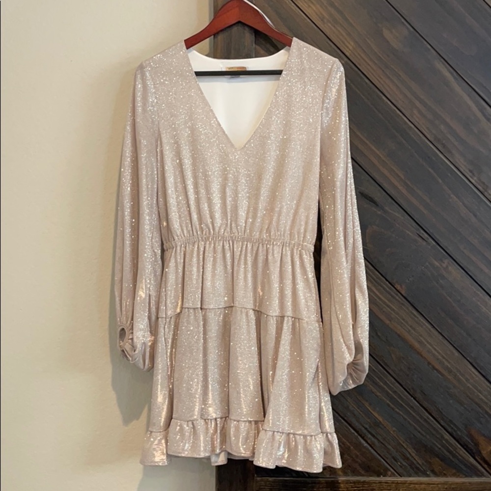 Beautiful sparkly dress